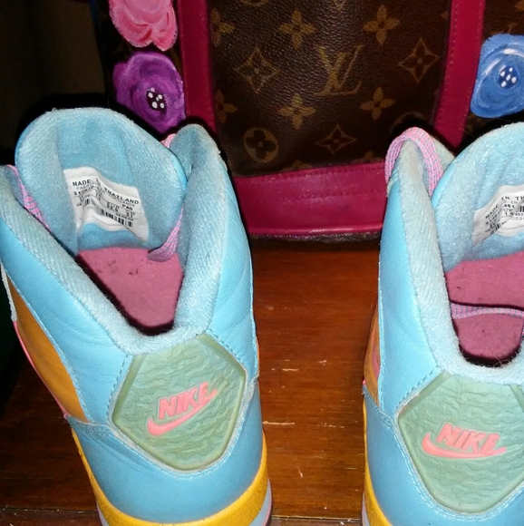 Kids Nike boots - Picture 4 of 4